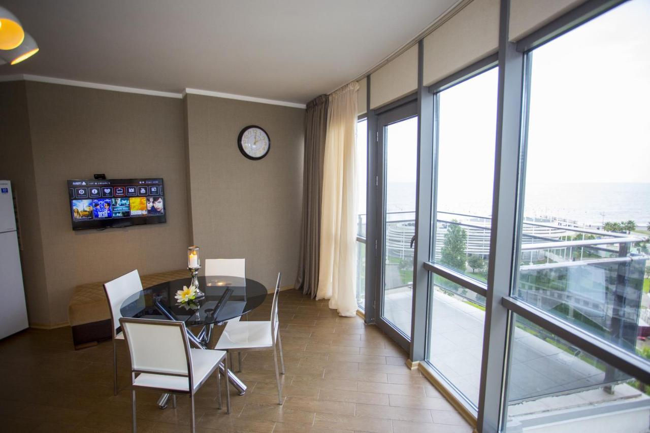 Lux Apartment Batumi Exterior foto