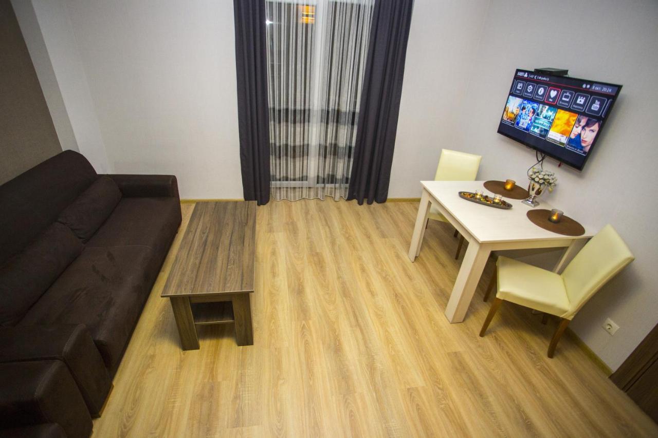 Lux Apartment Batumi Exterior foto