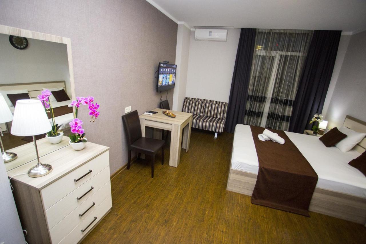Lux Apartment Batumi Exterior foto